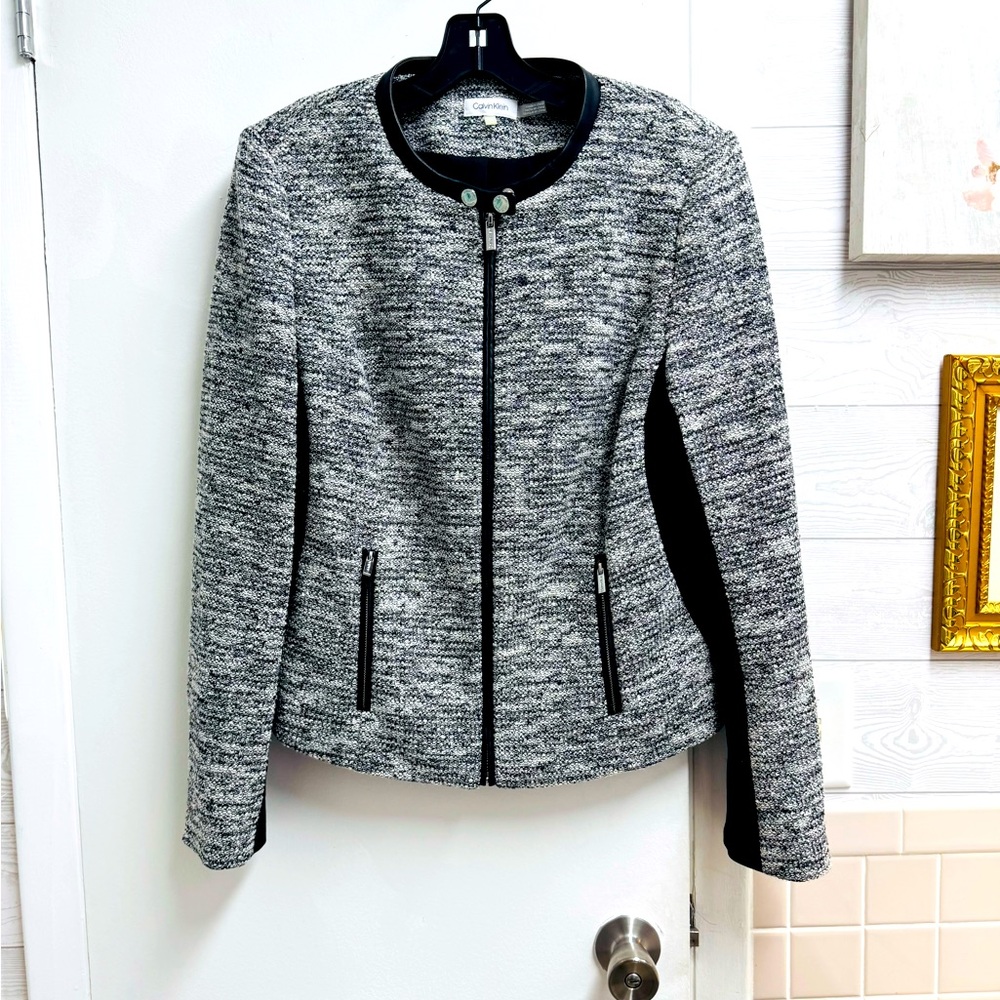 Calvin Klein black and white business zip up jacket size Large